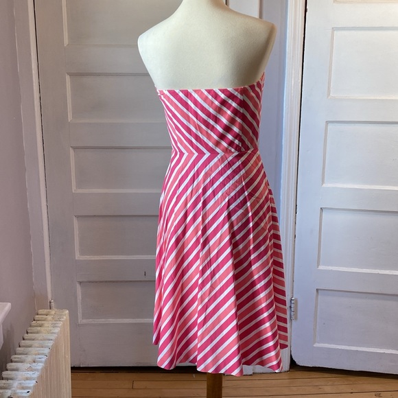 Ann Taylor Strapless Striped Dress, Size 6 - Picture 3 of 16